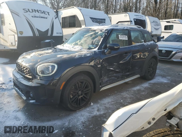 2024 MINI Countryman Cooper S with VIN WMZ83BR03R3R54844, listed as a Copart auction lot 87876155 with 15,242 mi miles and Salvage Title. Bid and sale history available at carsss.com. Image 1.