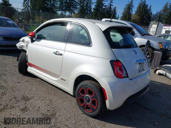 2015 FIAT 500e with VIN 3C3CFFGE3FT570199, listed as a IAAI auction lot 41631856 with 51,692 mi miles and . Bid and sale history available at DreamBid. Image 3.