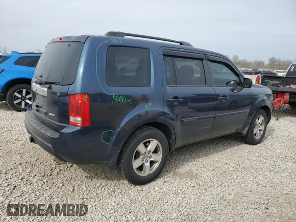 2009 Honda Pilot EX-L with VIN 5FNYF48529B031032, listed as a Copart auction lot 53060365 with 209,608 mi miles and Salvage Title. Bid and sale history available at carsss.com. Image 3.