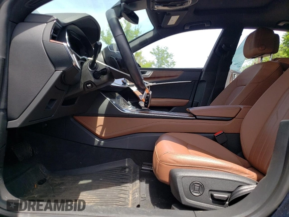 2021 Audi A7 z VIN WAUTPBF21MN085269, wystawiony jako Copart lot #57667215 z przebiegiem Nie podano mil oraz Szkody całkowita. Historia ofert i sprzedaży dostępna na DreamBid. Obrazek 7.