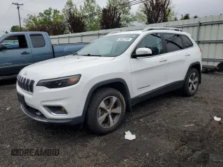 2021 Jeep Cherokee Limited z VIN 1C4PJMDX6MD131703, wystawiony jako Copart lot #56673765 z przebiegiem 87 474 mil mil oraz Szkoda całkowita • Salvage title. Historia ofert i sprzedaży dostępna na DreamBid. Obrazek 1.