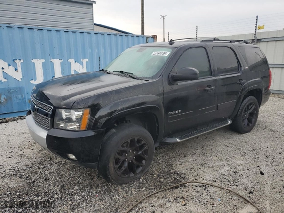 2013 Chevrolet Tahoe LT with VIN 1GNSKBE02DR162275, listed as a Copart auction lot 48310375 with 245,670 mi miles and Clean Title. Bid and sale history available at carsss.com. Image 1.