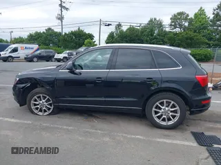 2012 Audi Q5 Premium с VIN WA1CFAFP6CA111800, выставлен на аукционе IAAI как лот 42303930 с пробегом 141 012 миль миль и . История ставок и продаж доступна на DreamBid. Изображение 14.