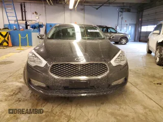 2015 Kia K900 Luxury with VIN KNALW4D40F6022423, listed as a Copart auction lot 42554635 with 82,731 mi miles and Salvage Title. Bid and sale history available at carsss.com. Image 5.