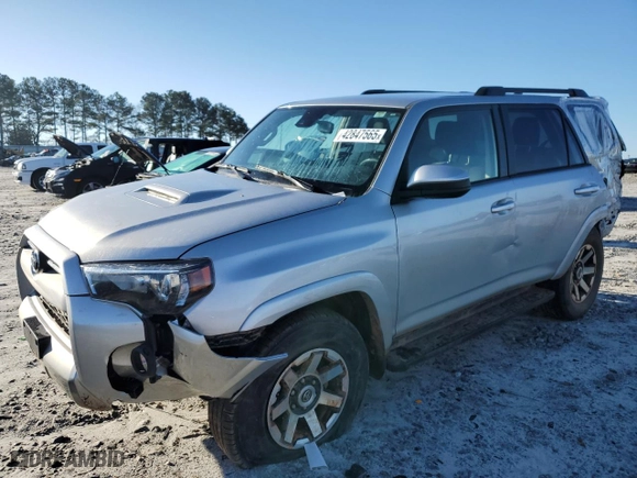 2021 Toyota 4Runner TRD Off Road with VIN JTEPU5JR8M5913297, listed as a Copart auction lot 42847565 with 84,399 mi miles and Salvage Title. Bid and sale history available at carsss.com. Image 1.
