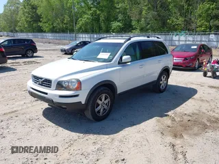 2007 Volvo XC90 I6 with VIN YV4CY982371373146, listed as a IAAI auction lot 42060388 with 174,274 mi miles and . Bid and sale history available at DreamBid. Image 2.