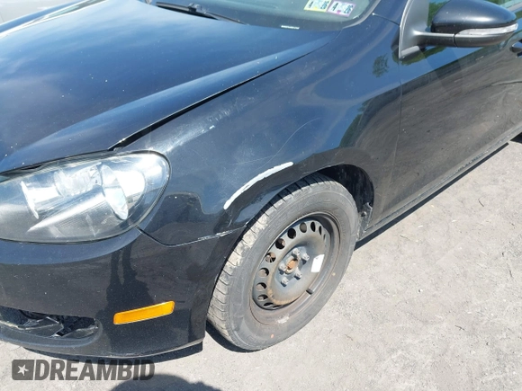 2013 Volkswagen Golf w/Conv & Sunroof z VIN WVWDB7AJ8DW127092, wystawiony jako IAAI lot #42253316 z przebiegiem 170 743 mil mil oraz . Historia ofert i sprzedaży dostępna na DreamBid. Obrazek 6.