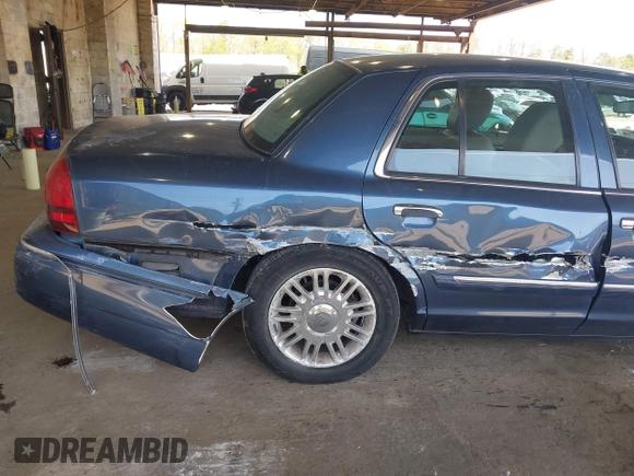 2011 Mercury Grand Marquis LS with VIN 2MEBM7FV7BX604379, listed as a IAAI auction lot 42134407 with 55,151 mi miles and . Bid and sale history available at DreamBid. Image 6.