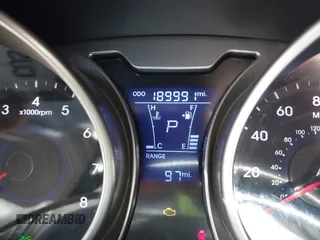 2012 Hyundai Veloster w/Gray Int with VIN KMHTC6ADXCU037879, listed as a IAAI auction lot 42093850 with 189,991 mi miles and . Bid and sale history available at DreamBid. Image 7.