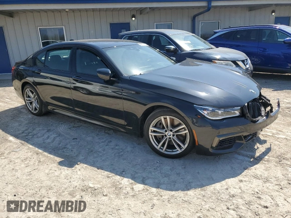 2018 BMW 7 Series ALPINA B7 xDrive with VIN WBA7F2C51JG423899, listed as a Copart auction lot 48872304 with 0 mi miles and Salvage Title. Bid and sale history available at carsss.com. Image 4.