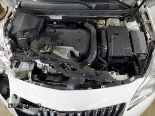 2015 Buick Regal Premium I with VIN 2G4GN5EXXF9159606, listed as a Copart auction lot 52158785 with 86,427 mi miles and Salvage Title. Bid and sale history available at carsss.com. Image 11.