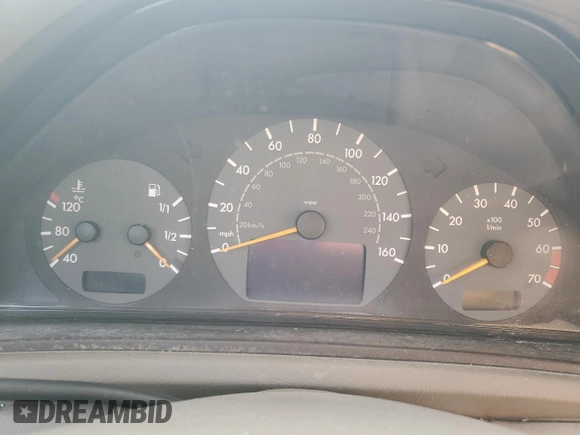 2001 Mercedes-Benz CLK 320/430 z VIN WDBLK70G91T070219, wystawiony jako Copart lot #79417674 z przebiegiem Nie podano mil oraz Szkody całkowita. Historia ofert i sprzedaży dostępna na DreamBid. Obrazek 9.