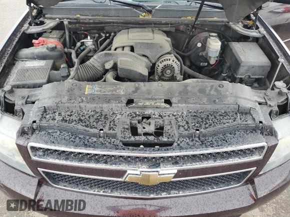 2009 Chevrolet Suburban LT w/1LT with VIN 1GNFK26399R216639, listed as a Copart auction lot 70335104 with 179,321 mi miles and Salvage Title. Bid and sale history available at carsss.com. Image 12.