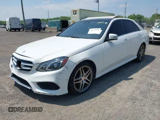 2015 Mercedes-Benz E 350 Luxury with VIN WDDHF8JBXFB088879, listed as a IAAI auction lot 42132658 with Not Provided miles and . Bid and sale history available at DreamBid. Image 16.