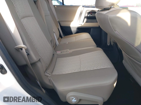 2023 Toyota 4Runner SR5 с VIN JTEMU5JR1P6139377, выставлен на аукционе IAAI как лот 41600169 с пробегом 34 513 миль миль и . История ставок и продаж доступна на DreamBid. Изображение 8.