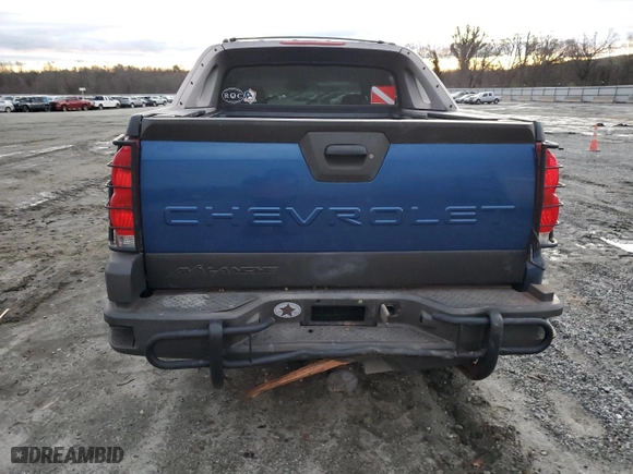 2003 Chevrolet Avalanche with VIN 3GNEK13TX3G347029, listed as a Copart auction lot 41572695 with 0 mi miles and Salvage Title. Bid and sale history available at carsss.com. Image 6.