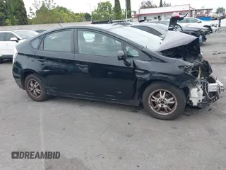 2010 Toyota Prius II z VIN JTDKN3DUXA5202387, wystawiony jako IAAI lot #42381330 z przebiegiem 167 624 mil mil oraz . Historia ofert i sprzedaży dostępna na DreamBid. Obrazek 1.