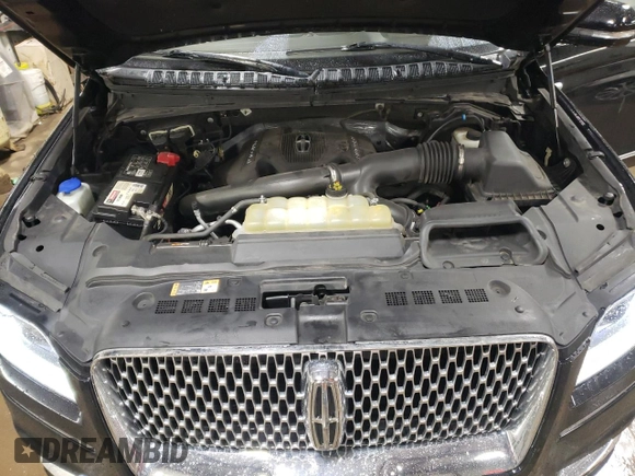 2019 Lincoln Navigator Reserve with VIN 5LMJJ2LT5KEL17211, listed as a Copart auction lot 47668475 with 102,903 mi miles and Salvage title. Bid and sale history available at DreamBid. Image 12.