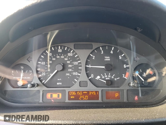 2005 BMW 3 Series 325xi with VIN WBAEU33455PR17313, listed as a Copart auction lot 70640414 with 96,150 mi miles and Salvage Title. Bid and sale history available at carsss.com. Image 9.