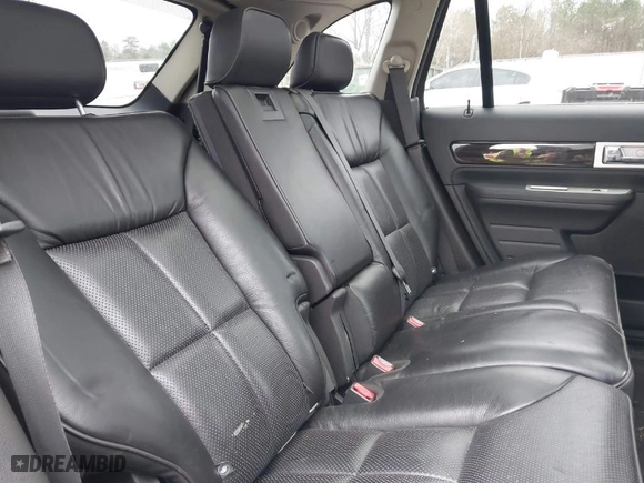 2009 Lincoln MKX with VIN 2LMDU88CX9BJ01593, listed as a IAAI auction lot 41464988 with 129,797 mi miles. Bid and sale history available at carsss.com. Image 8.