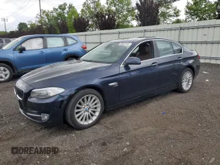 2011 BMW 5 Series 535i xDrive z VIN WBAFU7C58BC779354, wystawiony jako Copart lot #58839165 z przebiegiem 120 720 mil mil oraz Szkoda całkowita • Salvage title. Historia ofert i sprzedaży dostępna na DreamBid. Obrazek 1.