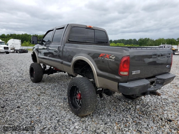 2006 Ford Super Duty F-350 SRW XL with VIN 1FTWW31P16EB82597, listed as a Copart auction lot 61914824 with 0 mi miles and Clean Title. Bid and sale history available at carsss.com. Image 2.