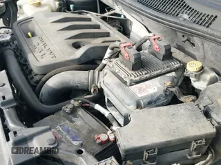 2015 Jeep Compass North with VIN 1C4NJDAB0FD101146, listed as a IAAI auction lot 41937447 with 144,213 mi miles and . Bid and sale history available at DreamBid. Image 13.
