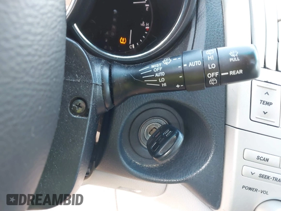 2007 Lexus RX 350 z VIN 2T2GK31U37C011856, wystawiony jako IAAI lot #41794676 z przebiegiem 310 568 mil mil oraz . Historia ofert i sprzedaży dostępna na DreamBid. Obrazek 11.
