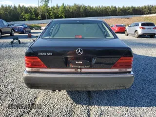 1992 Mercedes-Benz 300 with VIN WDBGB34E8NA061712, listed as a Copart auction lot 55837085 with 219,090 mi miles and Clean Title. Bid and sale history available at DreamBid. Image 6.