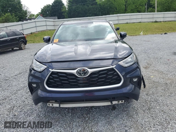 2020 Toyota Highlander LE with VIN 5TDBZRBH8LS012906, listed as a Copart auction lot 54832115 with 68,673 mi miles and Clean title. Bid and sale history available at DreamBid. Image 5.