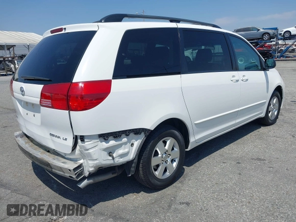 2005 Toyota Sienna CE z VIN 5TDZA23C65S272384, wystawiony jako IAAI lot #42358682 z przebiegiem 62 769 mil mil oraz . Historia ofert i sprzedaży dostępna na DreamBid. Obrazek 4.