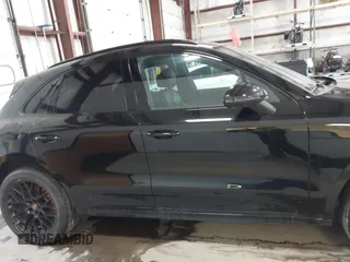 2017 Porsche Macan GTS с VIN WP1AG2A52HLB52375, выставлен на аукционе IAAI как лот 41816031 с пробегом 107 019 миль миль и . История ставок и продаж доступна на DreamBid. Изображение 13.