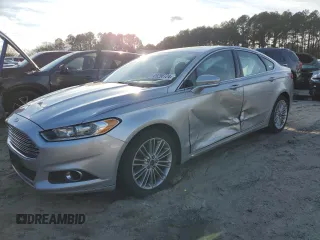 2016 Ford Fusion SE with VIN 3FA6P0T93GR169297, listed as a Copart auction lot 85258724 with 121,568 mi miles and Salvage Title. Bid and sale history available at carsss.com. Image 1.
