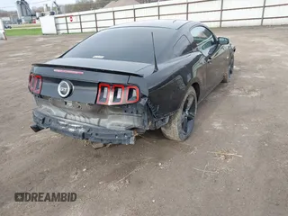2014 Ford Mustang GT с VIN 1ZVBP8CF3E5283990, выставлен на аукционе IAAI как лот 41932636 с пробегом 94 315 миль миль и . История ставок и продаж доступна на DreamBid. Изображение 4.