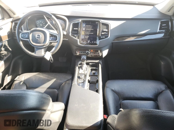 2017 Volvo XC90 Momentum with VIN YV4A22PK8H1132489, listed as a Copart auction lot 47089825 with 94,955 mi miles and Salvage Title. Bid and sale history available at carsss.com. Image 8.