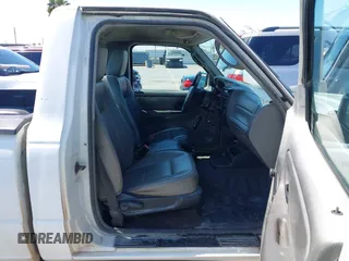 2011 Ford Ranger XL z VIN 1FTKR1AD2BPA46980, wystawiony jako IAAI lot #42414514 z przebiegiem Nie podano mil oraz . Historia ofert i sprzedaży dostępna na DreamBid. Obrazek 5.