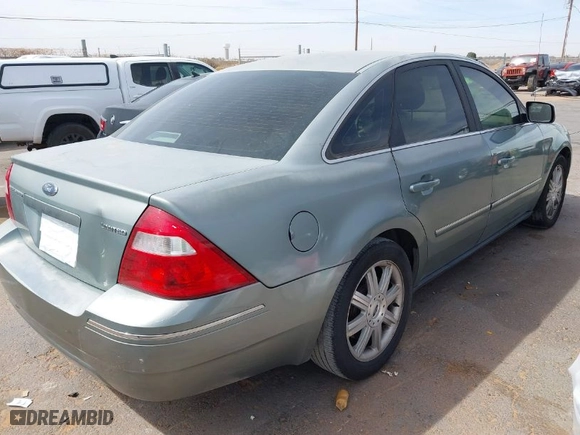 2005 Ford Five Hundred Limited with VIN 1FAHP251X5G136118, listed as a IAAI auction lot 41914077 with 0 mi miles. Bid and sale history available at carsss.com. Image 4.