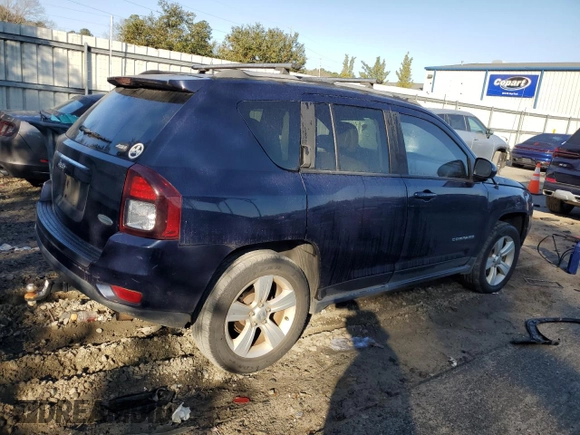 2015 Jeep Compass High Altitude Edition with VIN 1C4NJDEB7FD259204, listed as a Copart auction lot 43287155 with 170,584 mi miles and Non Repairable. Bid and sale history available at carsss.com. Image 3.