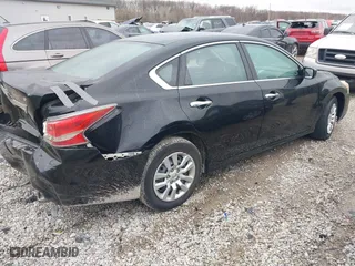2015 Nissan Altima 2.5 with VIN 1N4AL3AP3FC176837, listed as a IAAI auction lot 41843408 with 185,466 mi miles. Bid and sale history available at carsss.com. Image 4.