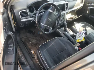 2012 Lincoln MKZ z VIN 3LNHL2JC0CR823283, wystawiony jako Copart lot #43361965 z przebiegiem 128 053 mil mil oraz Szkoda całkowita • Salvage title. Historia ofert i sprzedaży dostępna na DreamBid. Obrazek 8.