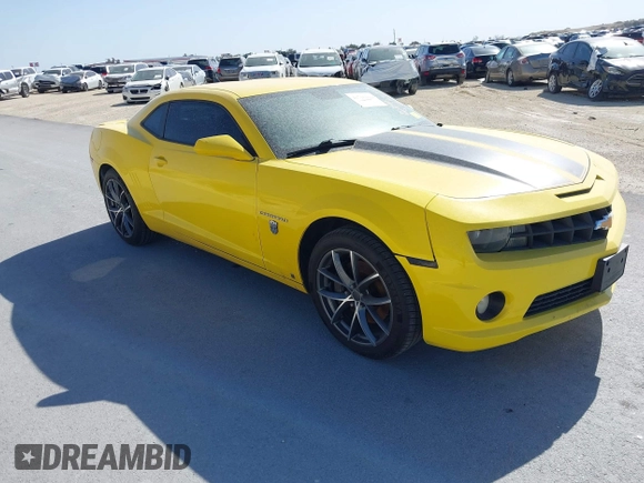 2010 Chevrolet Camaro 2SS z VIN 2G1FK1EJ7A9104352, wystawiony jako IAAI lot #41716366 z przebiegiem 112 859 mil mil oraz . Historia ofert i sprzedaży dostępna na DreamBid. Obrazek 1.