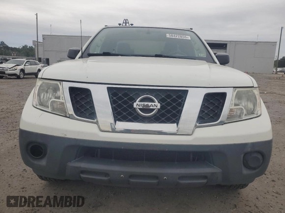2014 Nissan Frontier S z VIN 1N6BD0CT5EN767305, wystawiony jako Copart lot #58422855 z przebiegiem 141 378 mil mil oraz Czysty tytuł • Clean title. Historia ofert i sprzedaży dostępna na DreamBid. Obrazek 5.