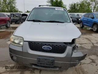 2006 Ford Escape XLT with VIN 1FMCU93156KA73772, listed as a Copart auction lot 55658445 with 217,335 mi miles and Salvage title. Bid and sale history available at DreamBid. Image 5.