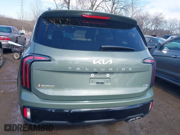 2024 Kia Telluride EX with VIN 5XYP3DGC9RG468071, listed as a IAAI auction lot 41678879 with 26,181 mi miles and . Bid and sale history available at carsss.com. Image 17.