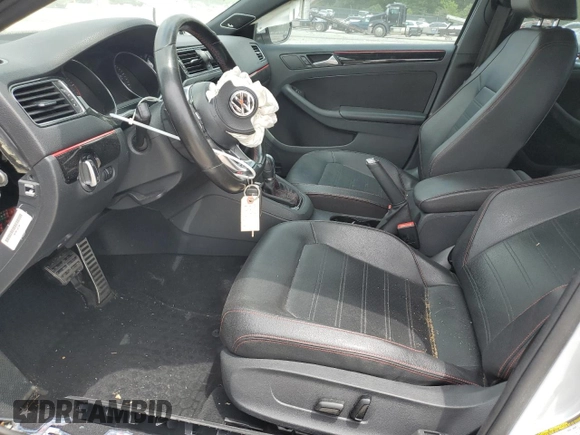 2017 Volkswagen Jetta GLI z VIN 3VW4T7AJ7HM370800, wystawiony jako Copart lot #54944255 z przebiegiem 115 572 mil mil oraz Szkoda całkowita • Salvage title. Historia ofert i sprzedaży dostępna na DreamBid. Obrazek 7.