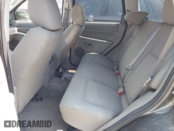 2005 Jeep Grand Cherokee Laredo с VIN 1J4HR48N65C530330, выставлен на аукционе IAAI как лот 42733901 с пробегом 177 349 миль миль и . История ставок и продаж доступна на DreamBid. Изображение 8.