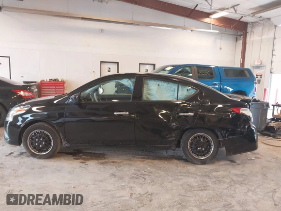 2016 Nissan Versa S with VIN 3N1CN7AP3GL809334, listed as a IAAI auction lot 42517111 with 81,810 mi miles and . Bid and sale history available at DreamBid. Image 14.