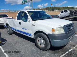 2008 Ford F-150 XL with VIN 1FTRF12268KE17083, listed as a IAAI auction lot 41753390 with 274,521 mi miles. Bid and sale history available at carsss.com. Image 1.