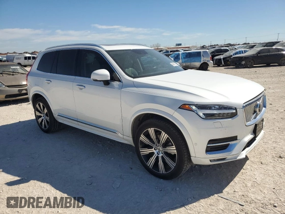 2021 Volvo XC90 Inscription with VIN YV4A22PLXM1702592, listed as a Copart auction lot 46461975 with 42,454 mi miles and Salvage Title. Bid and sale history available at carsss.com. Image 4.