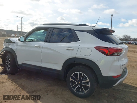 2024 Chevrolet TrailBlazer LT with VIN KL79MPSL2RB180818, listed as a IAAI auction lot 41870020 with 7,622 mi miles and . Bid and sale history available at DreamBid. Image 3.